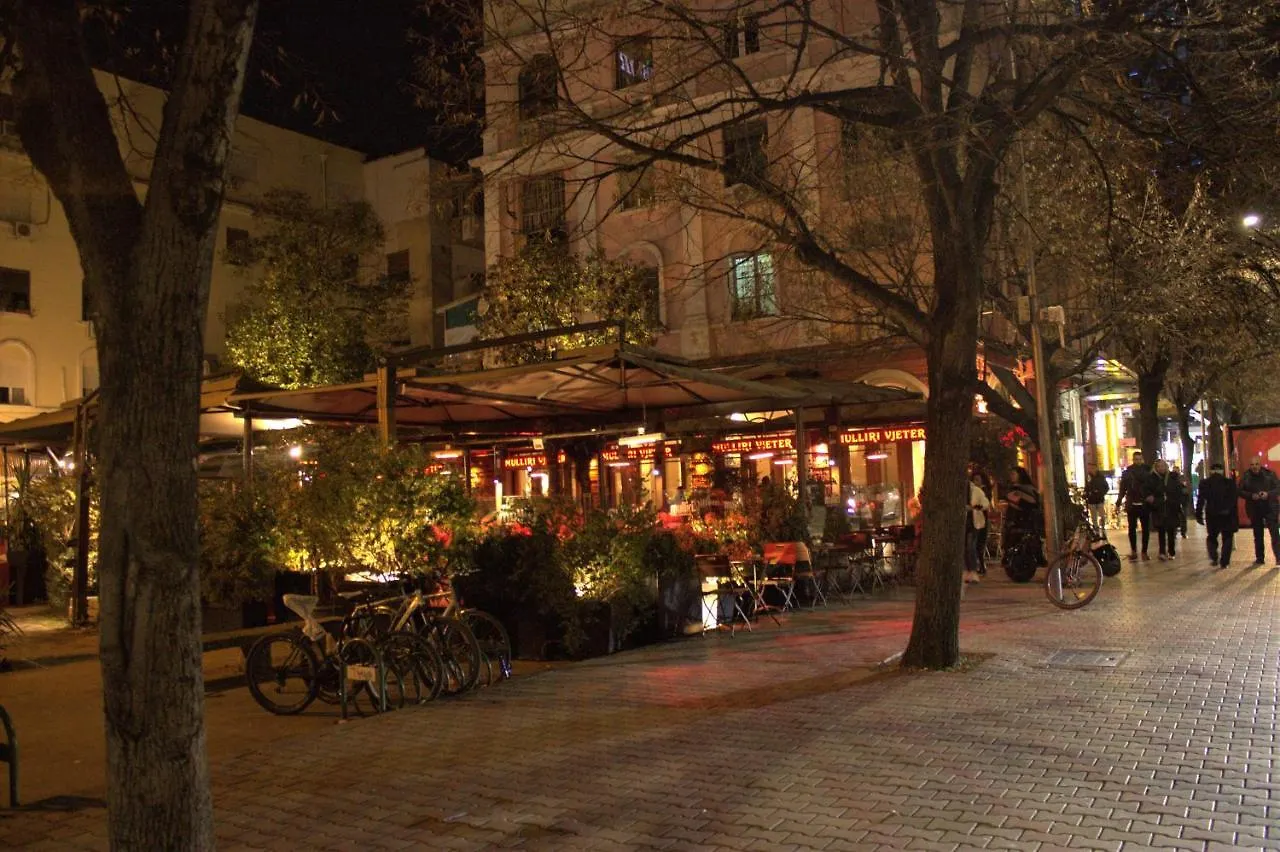 Appartamento Bliri Shallvaret Tirana Albania